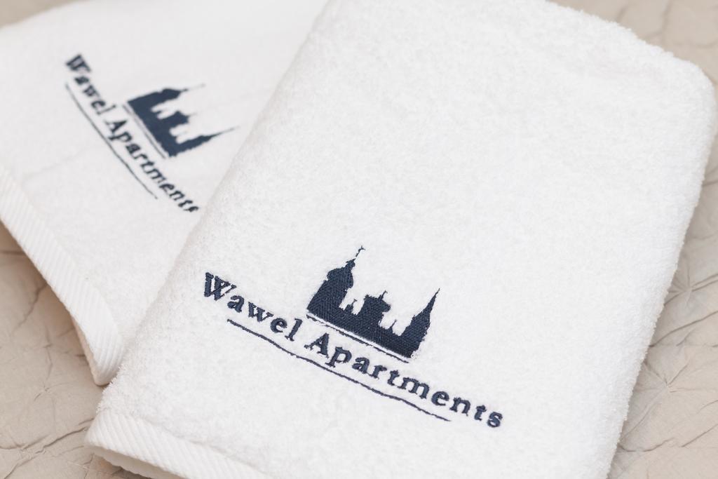 Wawel Apartments - Riverside Castle Краків Екстер'єр фото